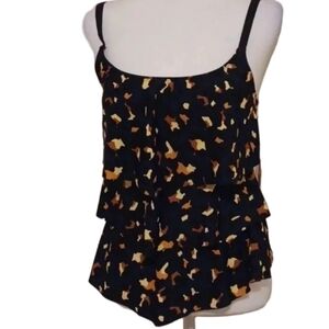 -- Intl Details New swimsuit top. Women's Size Small.